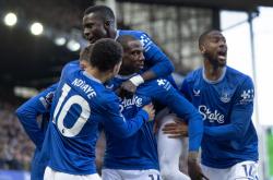 开云体育下载-热刺主场战胜埃弗顿，豪取三连胜的简单介绍