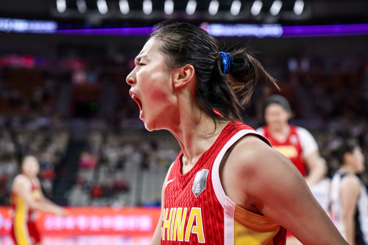 包含中国队轻取韩国队，陈雨菲关键制胜的词条